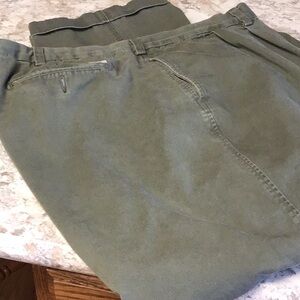 Cremieux green khakis 50x32 pleated, cuffed
